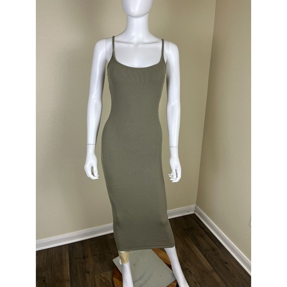 MESHKI Women Size XS Green Ribbed Cami Maxi Bodycon Dress Casual Minimal Travel - Picture 11 of 15